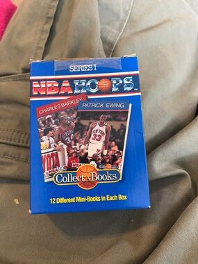 NBA Hoops Series 1 Collect-a-Books Blue Box with Red and White Accents